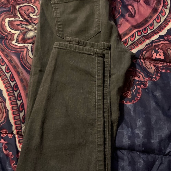 Jr. Jeans - Picture 3 of 3